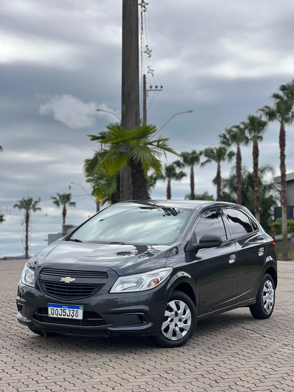 Chevrolet Onix Joy 1.0 Flex